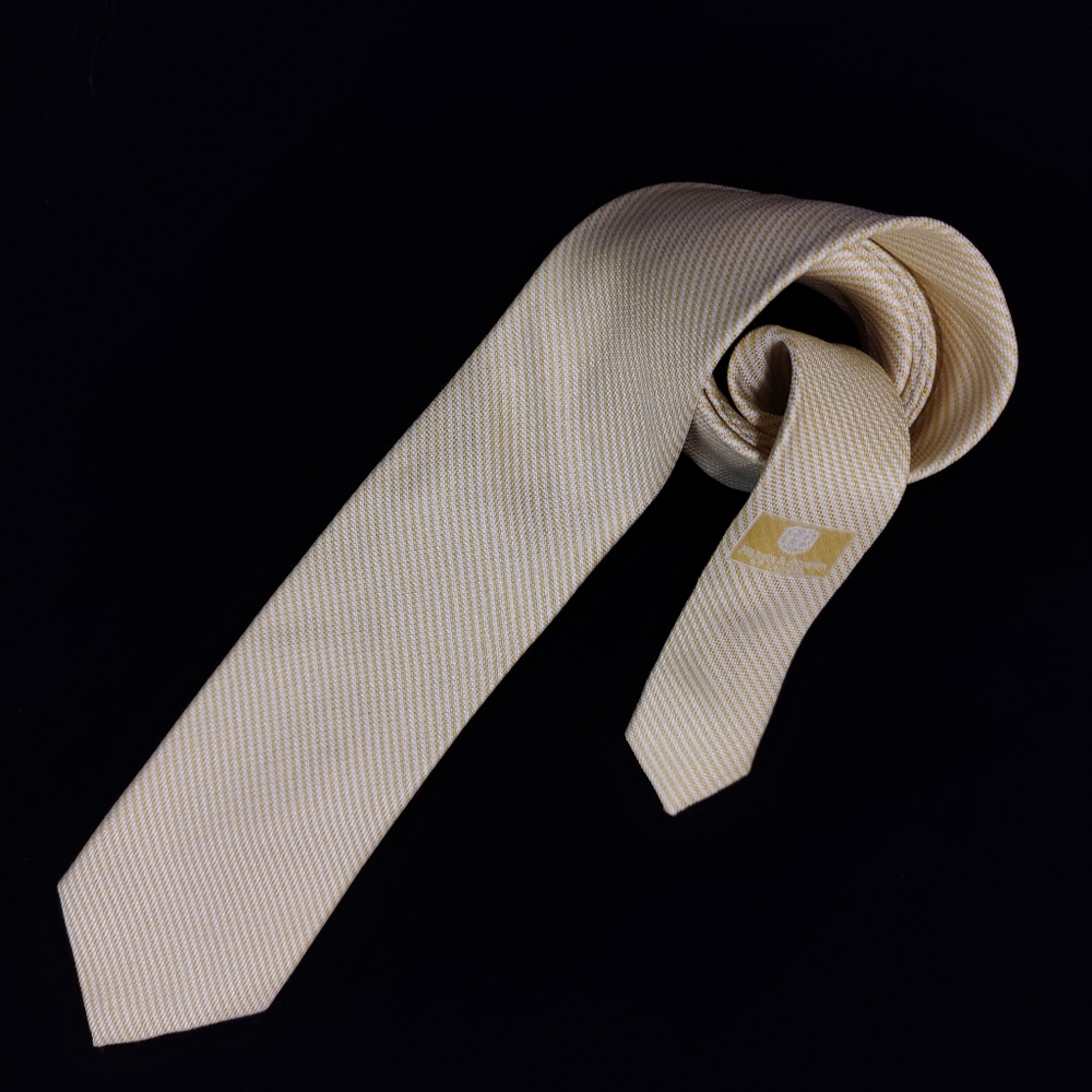HAINES & BONNER Of London Silk Tie In Yellow And White